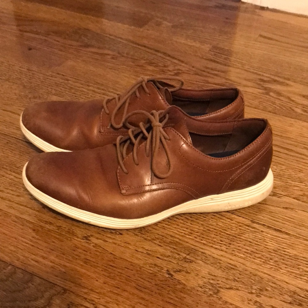 Mens brown Cole Haan dress shoes with white bottoms